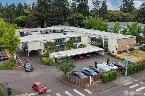 10430 Gravelly Lake Dr SW #42, Lakewood, WA 98499