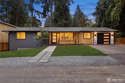 Exterior - 20921 W Richmond Rd, Bothell, WA 98021 photo 11 of 11