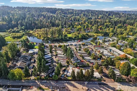 7301 NE 175th St #305, Kenmore, WA 98028