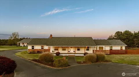 1178 Olson Rd, Coupeville, WA 98239
