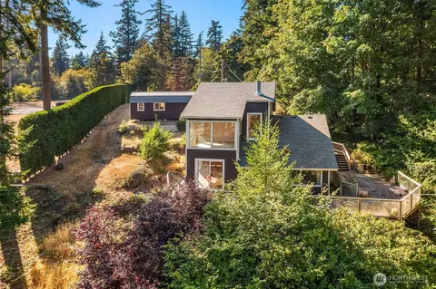 9023 Michael Ln NW, Gig Harbor, WA 98332