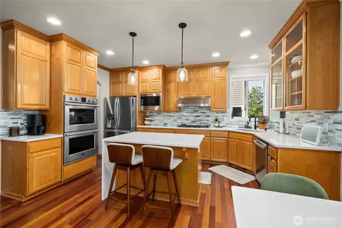 Kitchen - 4113 215th St SE, Bothell, WA 98021 photo 3 of 5