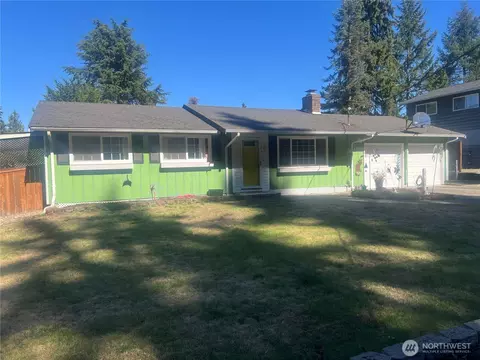 4709 80th St E, Tacoma, WA 98443
