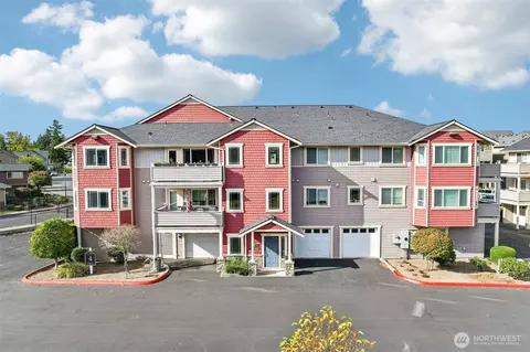 13215 97th Ave E #302, Puyallup, WA 98373