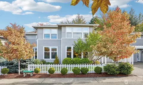 22475 SE 38th Ter #1418, Issaquah, WA 98029