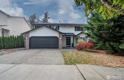 10021 NE 20th St, Vancouver, WA 98664