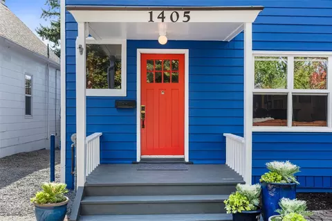 1405 N 41st St, Seattle, WA 98103