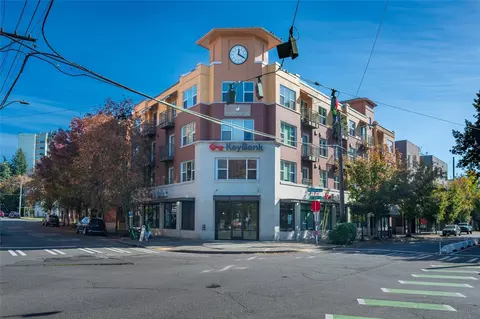 413 NE 70th St #210, Seattle, WA 98115
