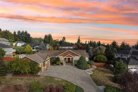 25 Zermatt Ct, Camano Island, WA 98282