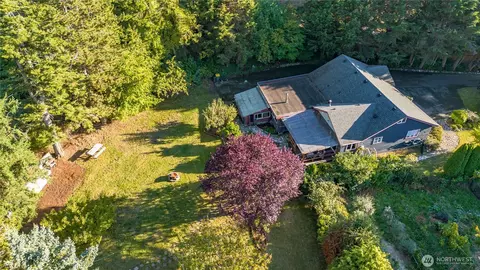 4258 Northwest Dr, Bellingham, WA 98226