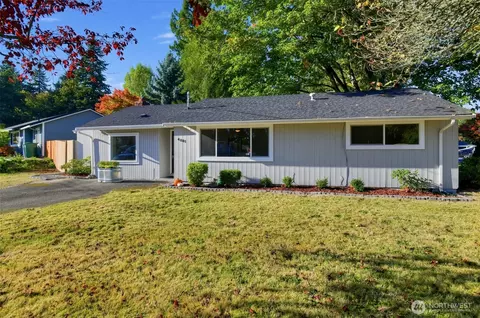4801 224th St SW, Mountlake Terrace, WA 98043
