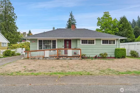 630 N Constitution Ave, Bremerton, WA 98312