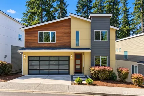 837 206th Ave NE, Sammamish, WA 98074