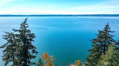 1701 B Clarence Ave, Stanwood, WA 98292