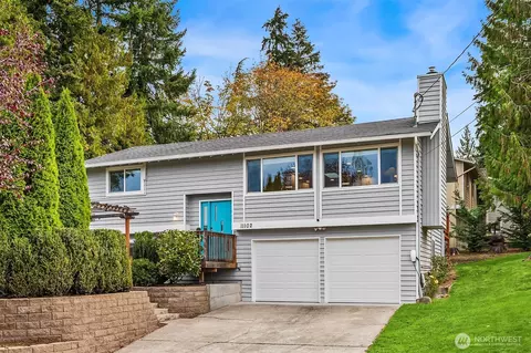 11102 126th Ave NE, Kirkland, WA 98033