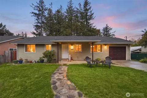 213 3rd St, Gold Bar, WA 98251