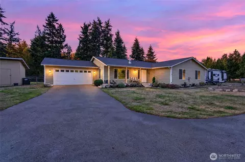 15011 Smith Prairie Rd SE, Yelm, WA 98597