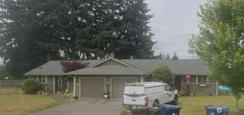 11426 43rd St NE #A&B, Marysville, WA 98271