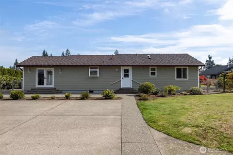 Exterior - 105 Sable Dr, Everson, WA 98247 photo 6 of 11