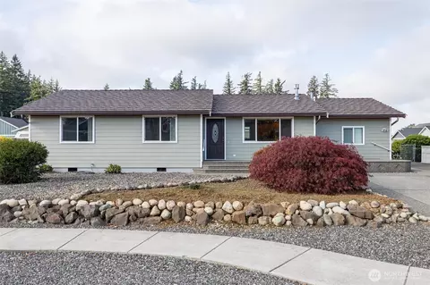 Exterior - 105 Sable Dr, Everson, WA 98247 photo 2 of 11