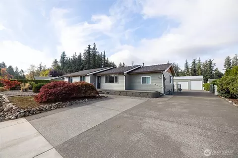 Exterior - 105 Sable Dr, Everson, WA 98247 photo 1 of 11