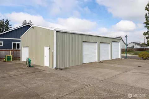 Exterior - 105 Sable Dr, Everson, WA 98247 photo 10 of 11