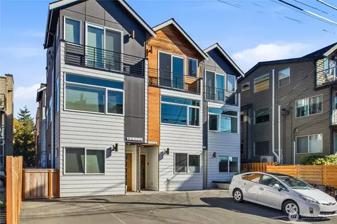 5917 B California Ave SW, Seattle, WA 98136