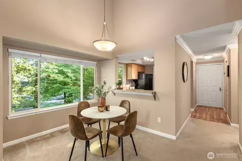 Dining - 10842 NE 148th Ln #A4, Bothell, WA 98011 photo 2 of 2