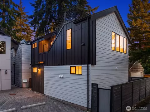 12713 4th Ave NW, Seattle, WA 98177