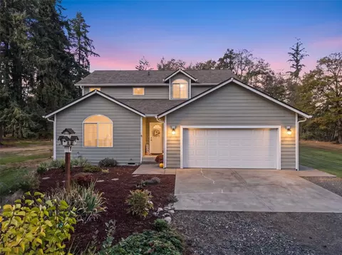 8446 169th Ln SW, Rochester, WA 98579