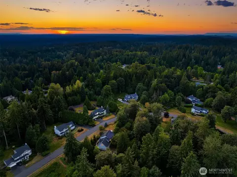 14230 229th Ave NE, Woodinville, WA 98077