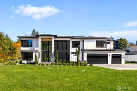 5411 Waller Rd E, Tacoma, WA 98443