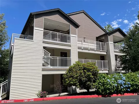 12303 Harbour Pointe Blvd #CC202, Mukilteo, WA 98275