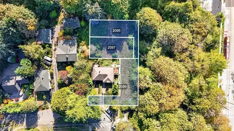 2099 SW Myrtle St, Seattle, WA 98106