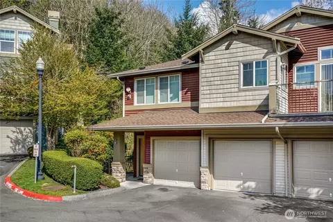 21507 42nd Ave S #E2, Seatac, WA 98198