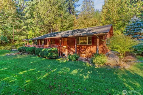 5424 Rose Valley Rd, Kelso, WA 98626
