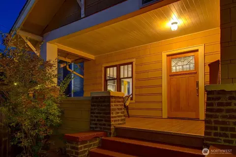 Exterior - 8024 16th Ave NE, Seattle, WA 98115 photo 4 of 13