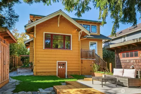Exterior - 8024 16th Ave NE, Seattle, WA 98115 photo 10 of 13