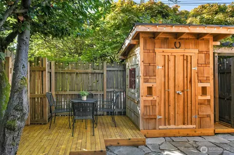 Exterior - 8024 16th Ave NE, Seattle, WA 98115 photo 3 of 13