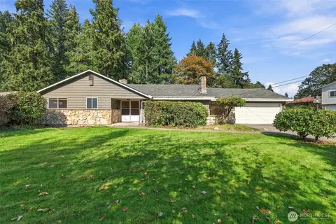 8321 112th St SW, Lakewood, WA 98498
