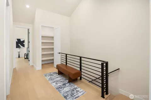 Entry Way - 18607 A 104th Ave NE, Bothell, WA 98011 photo 1 of 1