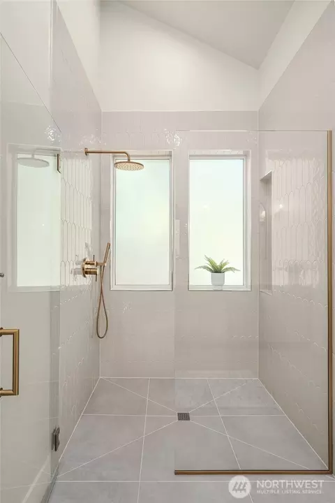 Bath - 18607 A 104th Ave NE, Bothell, WA 98011 photo 2 of 5