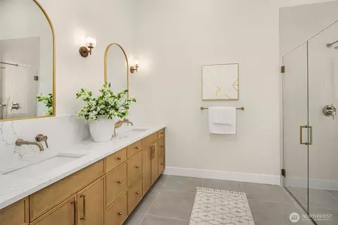 Bath - 18607 A 104th Ave NE, Bothell, WA 98011 photo 4 of 5