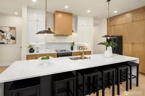 Kitchen - 18607 A 104th Ave NE, Bothell, WA 98011 photo 1 of 5