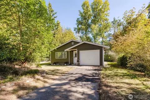 1205 Nebraska St SE, Port Orchard, WA 98366