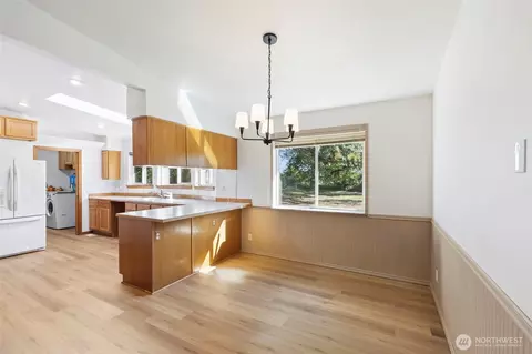 Dining - 117 Stan View Dr, Chehalis, WA 98532 photo 1 of 1