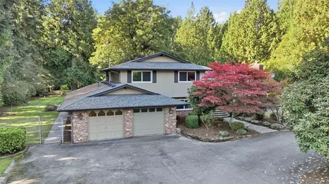 13025 158th Ave SE, Renton, WA 98059