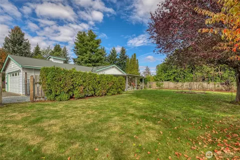 Exterior - 649 C Ct, Enumclaw, WA 98022 photo 4 of 6