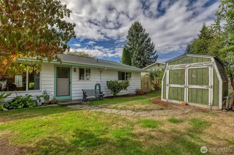 Exterior - 649 C Ct, Enumclaw, WA 98022 photo 6 of 6