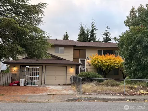 1303 S 276th Pl, Des Moines, WA 98198